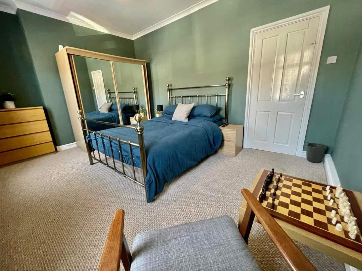 Spacious 3 Bedroom Retreat For Professionals Kingston upon Hull Dış mekan fotoğraf