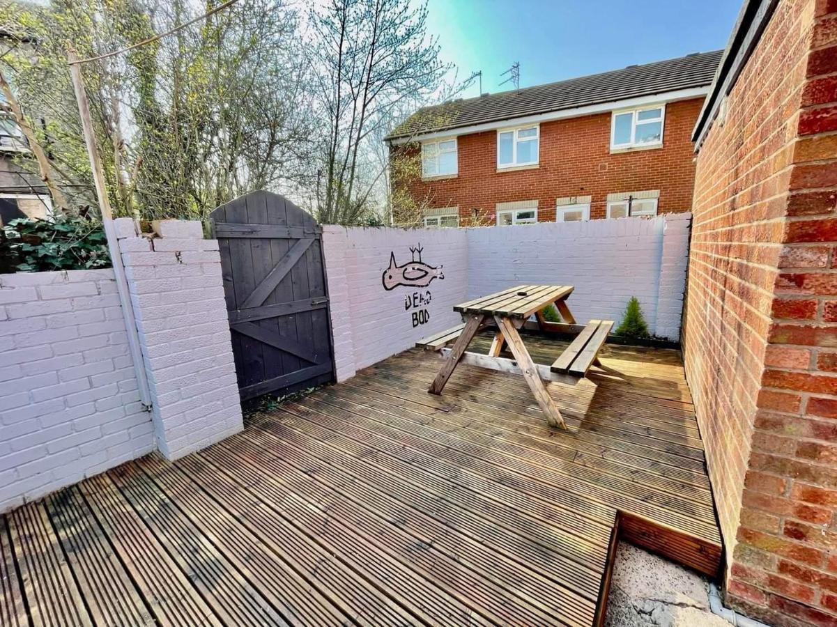 Spacious 3 Bedroom Retreat For Professionals Kingston upon Hull Dış mekan fotoğraf